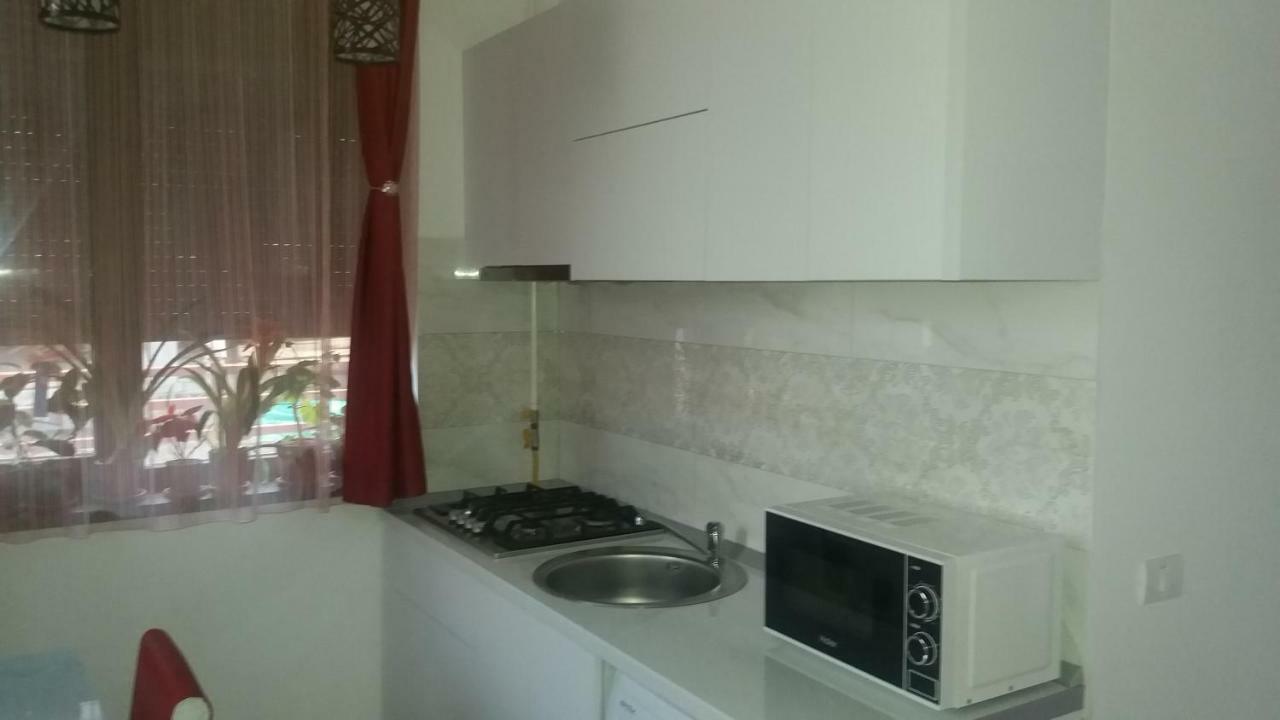 Apartament One Kazeboo Năvodari Екстериор снимка