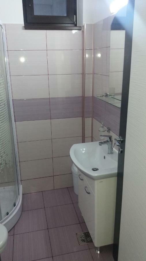 Apartament One Kazeboo Năvodari Екстериор снимка